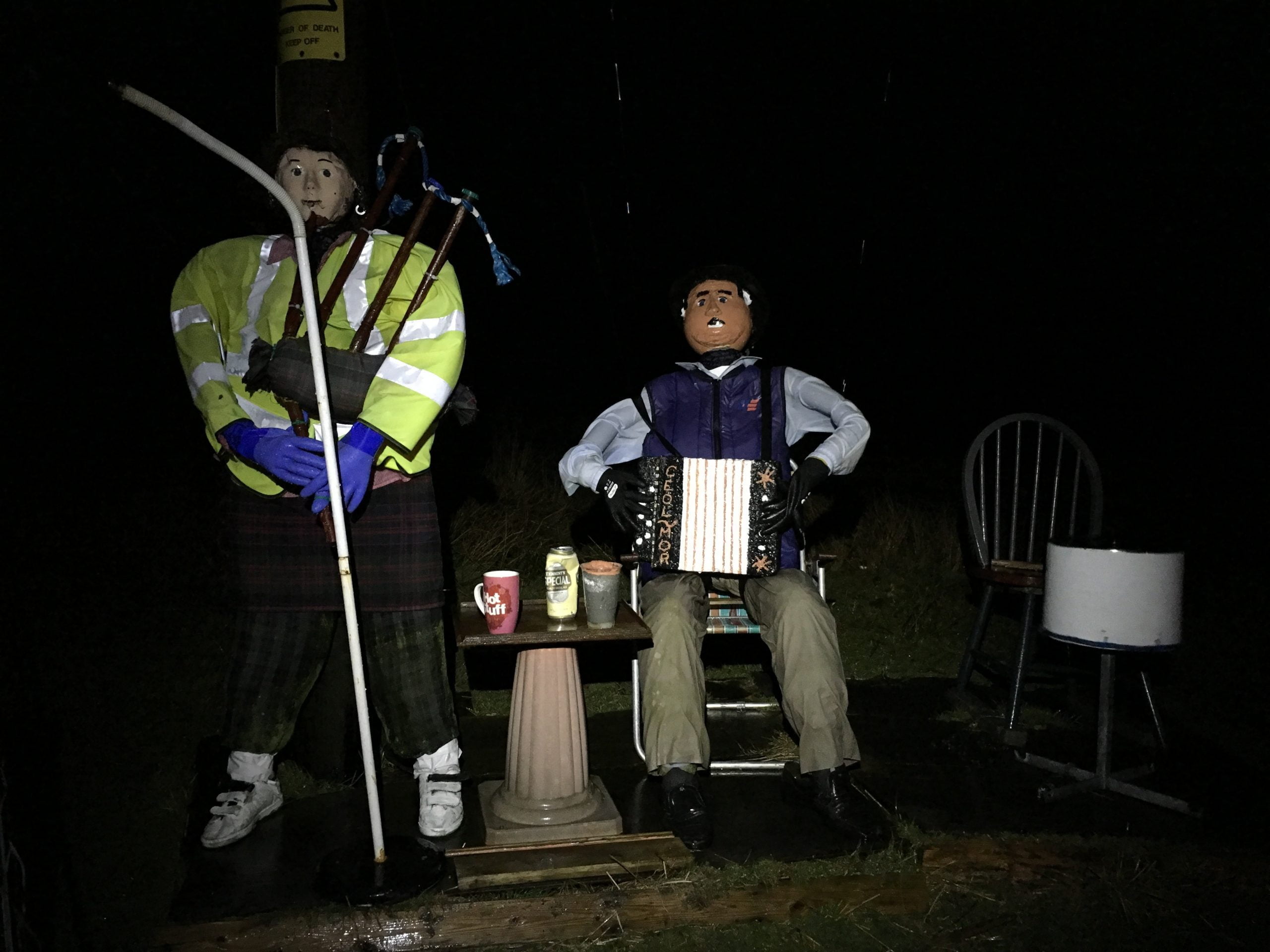 Lewis Halloween Deviation, hesitation and no repetition